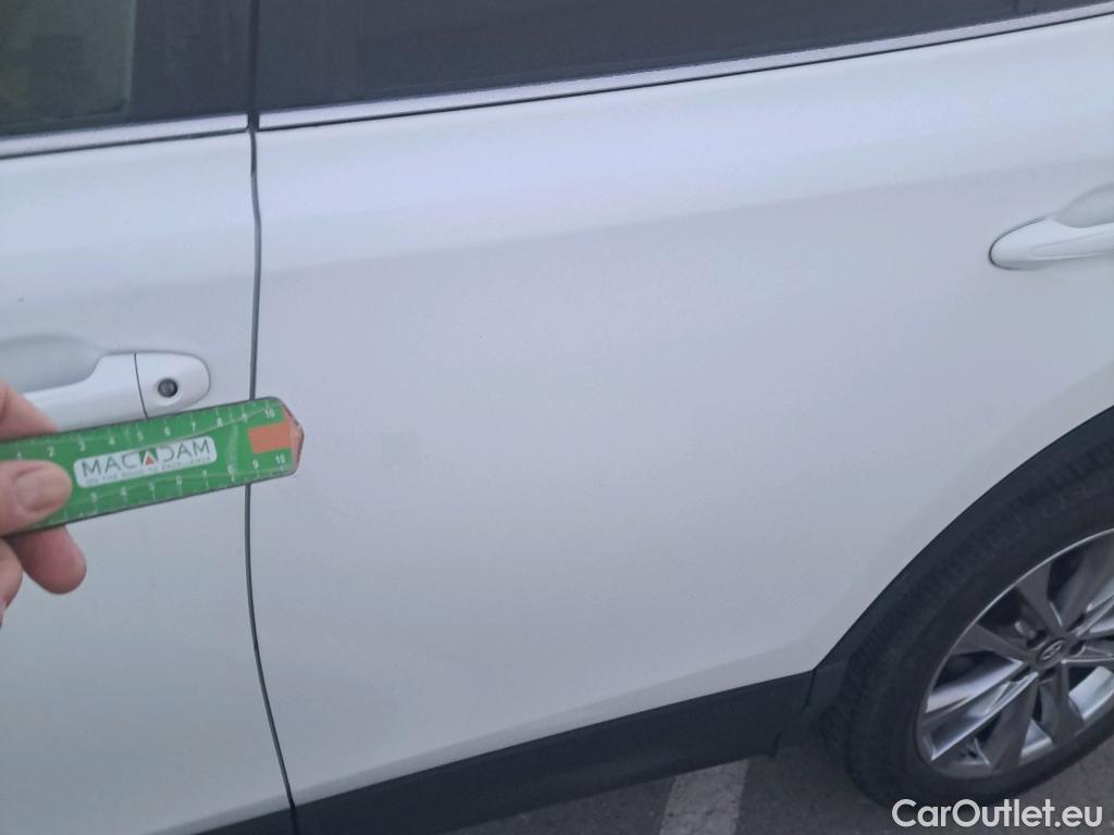  Toyota  RAV4 TOYOTA  / 2015 / 5P / todoterreno 2.5l hybrid 2WD Advance Pack Drive #23