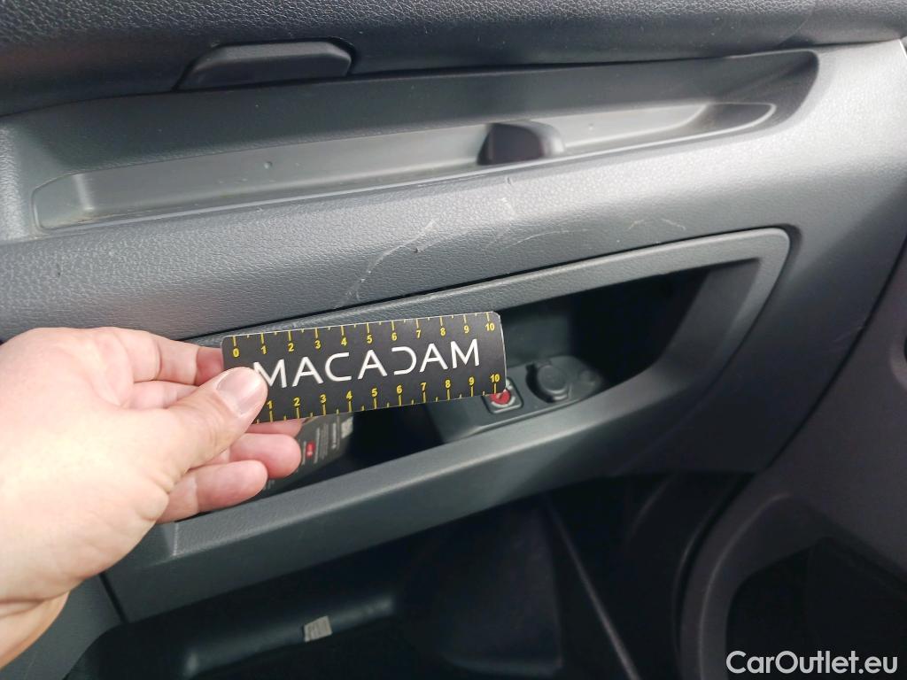  Opel  Vivaro OPEL  / 2019 / 4P / furgón 1.5 Diésel 74kW (100CV) M Std Express #4