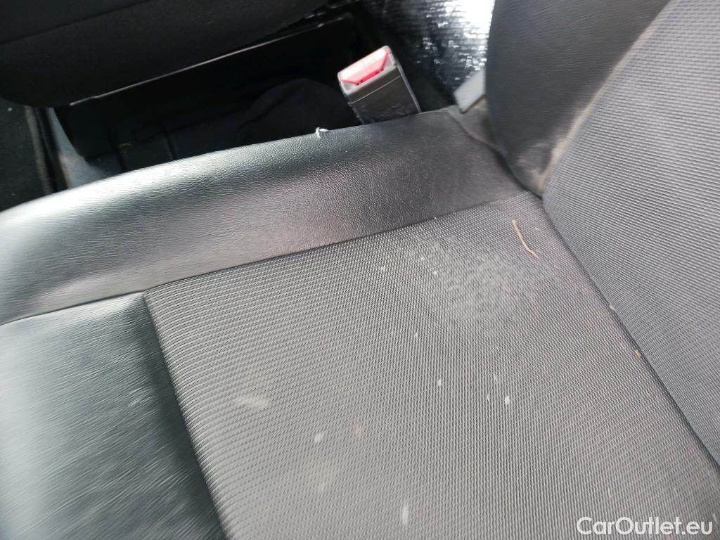  Opel  Vivaro OPEL  / 2019 / 4P / furgón 1.5 Diésel 74kW (100CV) M Std Express #1