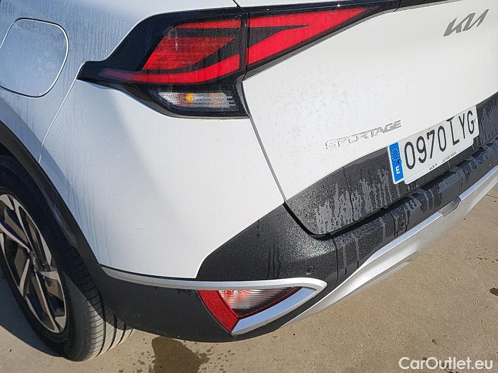  KIA  Sportage KIA  / 2022 / 5P / todoterreno 1.6 T-GDi HEV 171kW (230CV) Drive 4X2 #19