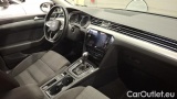  Volkswagen  Passat 2.0 TDI SCR DSG Business Variant #7