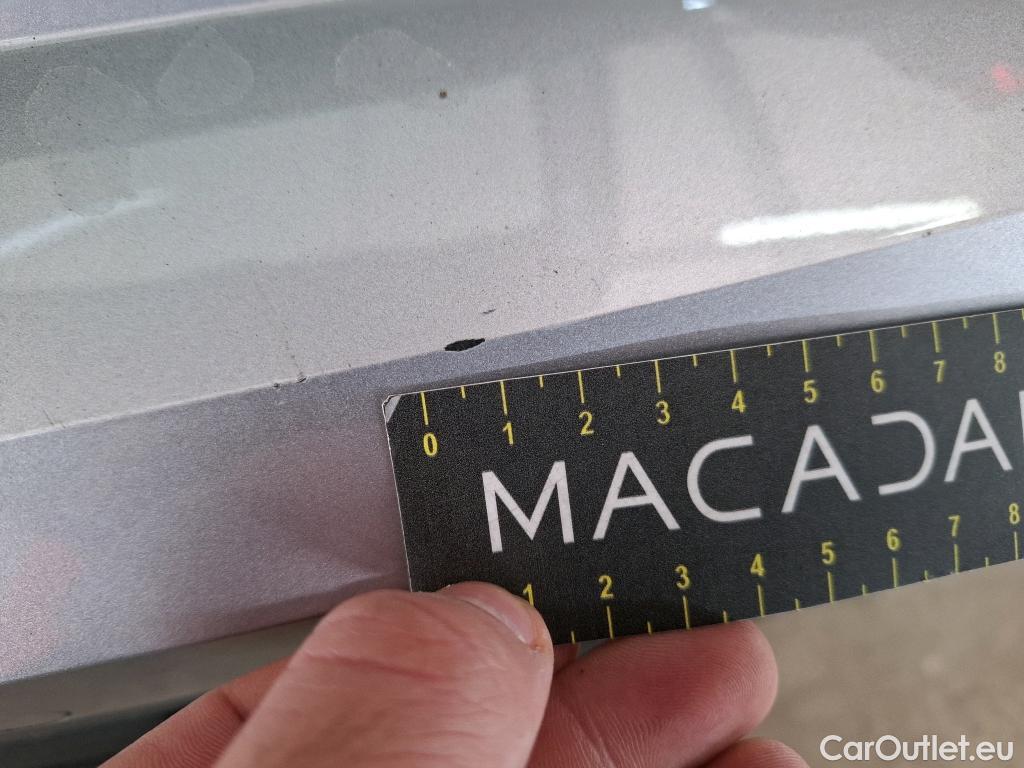  Audi  Q3 AUDI  / 2018 / 5P / SUV 35 TFSI 150 MHEV S TRONIC DESIGN LUXE #6