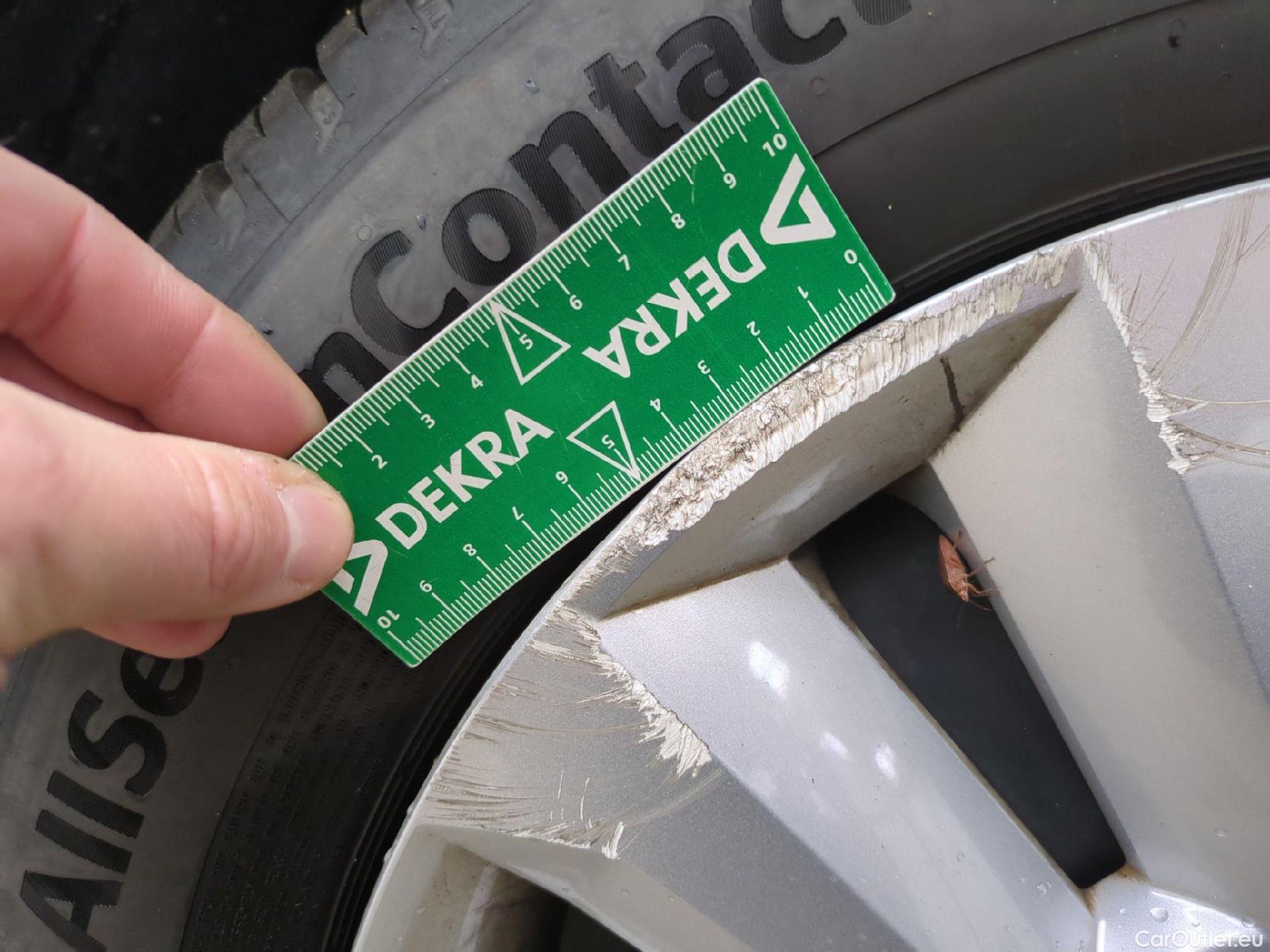  Dacia  Sandero  III Confort 1.0 TCe 90CV BVM5 E6d #16