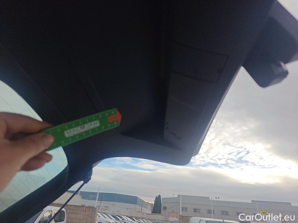  Audi  Q2 AUDI  / 2016 / 5P / todoterreno Design 30 TFSI 85kW (116CV) #9