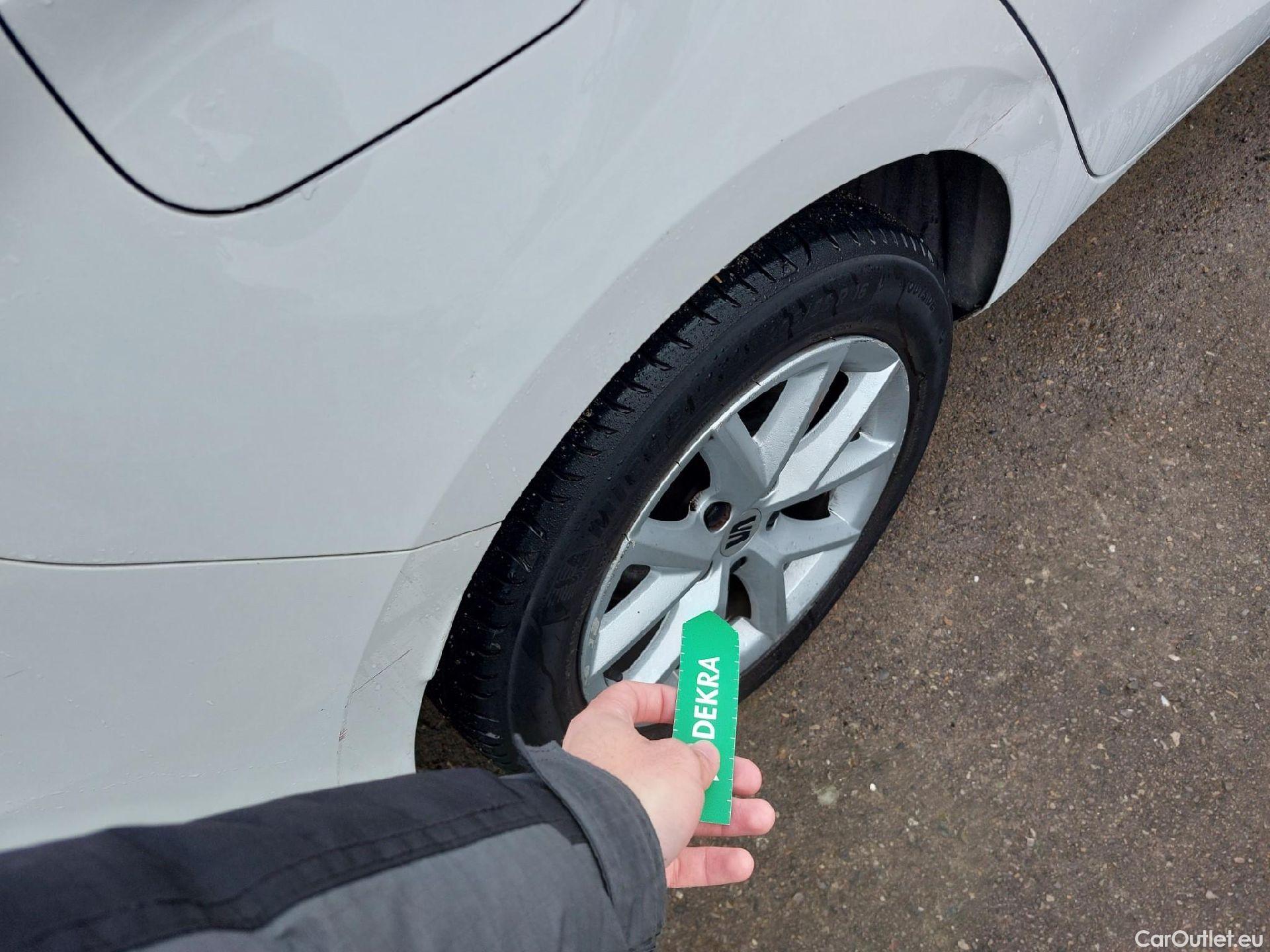  Land Rover  Discovery SEAT Nuevo León / 2020 / 5P / berlina con portón 2.0 TDI 85kW (115CV) STYLE GONavi (AC) #17