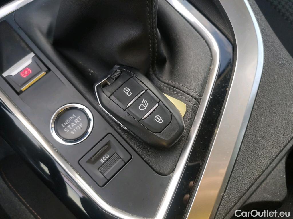  Peugeot  3008 PEUGEOT  / 2020 / 5P / todoterreno 1.5 BlueHDi 96kW (130CV) S&S Active Pack (AC3) #3