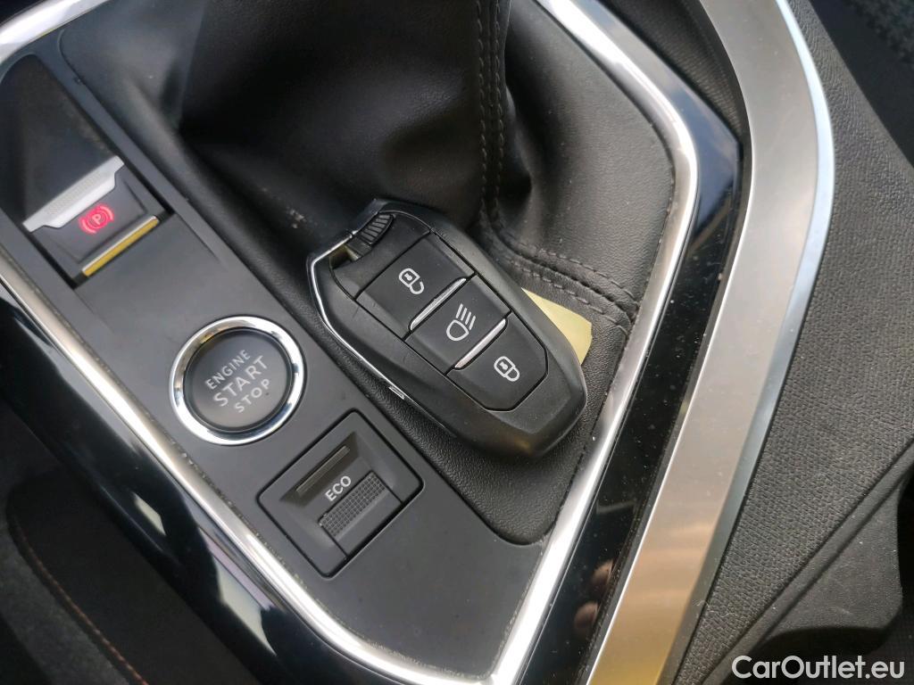  Peugeot  3008 PEUGEOT  / 2020 / 5P / todoterreno 1.5 BlueHDi 96kW (130CV) S&S Active Pack (AC3) #4