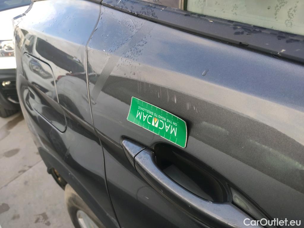  Peugeot  3008 PEUGEOT  / 2020 / 5P / todoterreno 1.5 BlueHDi 96kW (130CV) S&S Active Pack (AC3) #13