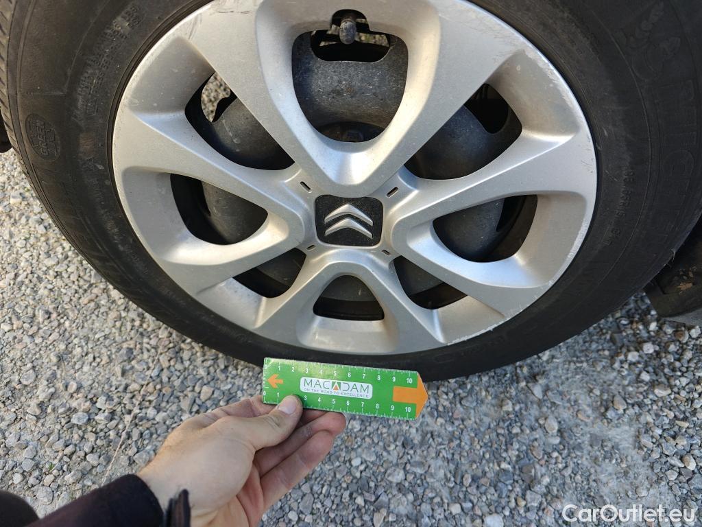  Citroen  C3 CITROEN  / 2016 / 5P / berlina con portón BlueHDi 73KW (100CV) S&S FEEL #49