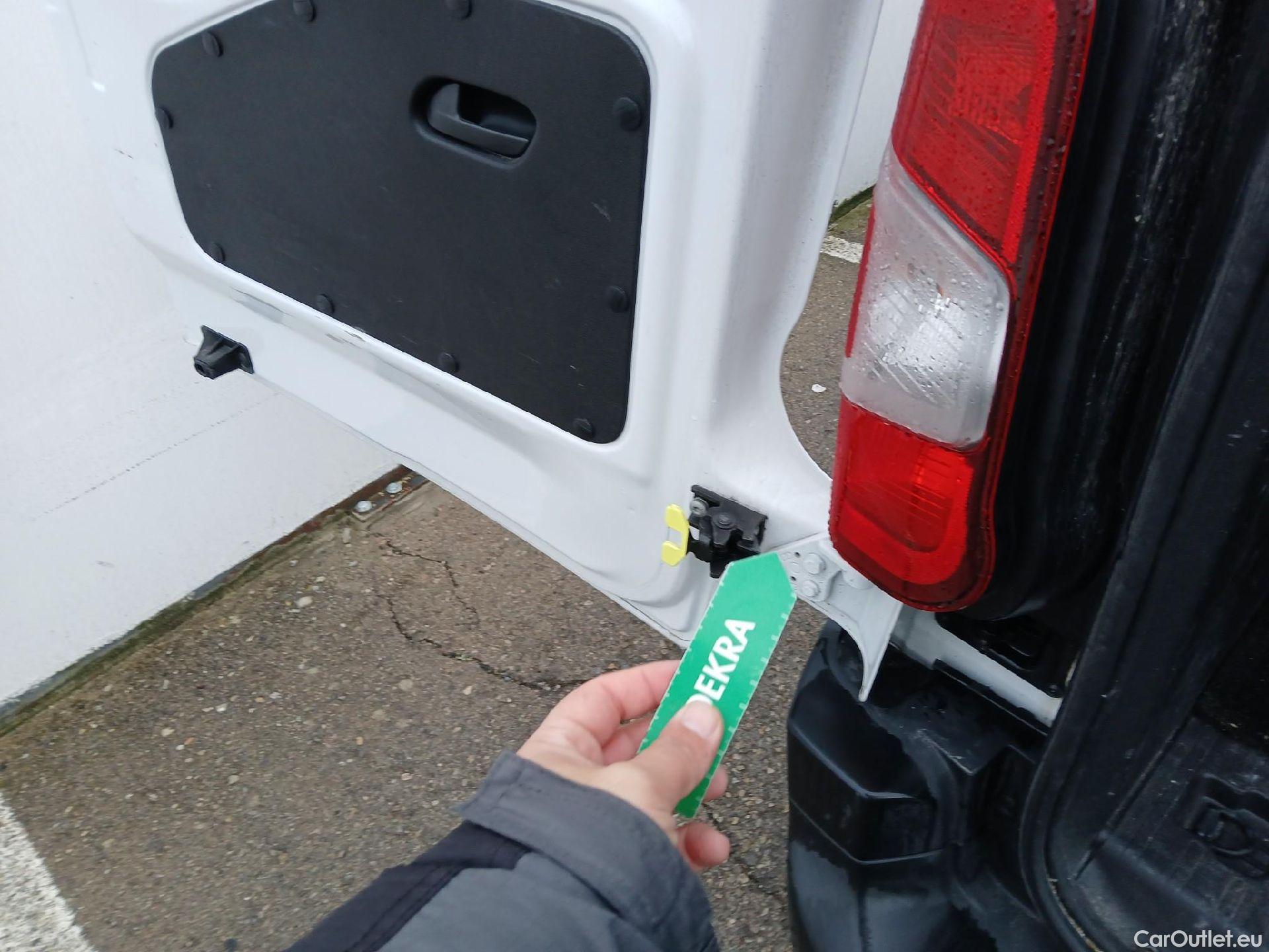  Peugeot  RIFTER PEUGEOT  / 2018 / 5P / monovolumen compacto Active Pack Standard BlueHDi 73kW #6