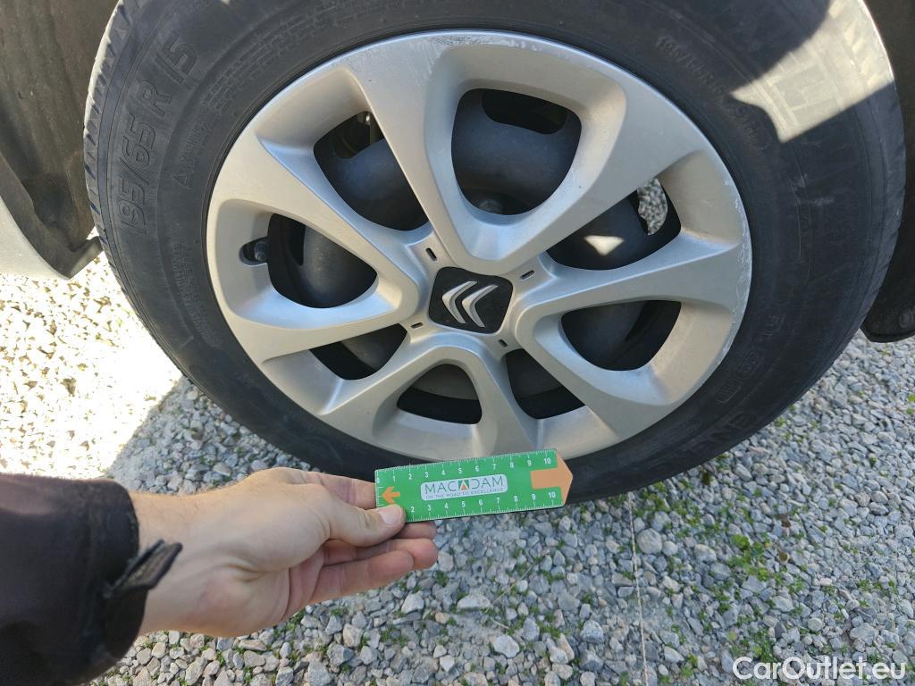  Citroen  C3 CITROEN  / 2016 / 5P / berlina con portón BlueHDi 73KW (100CV) S&S FEEL #46