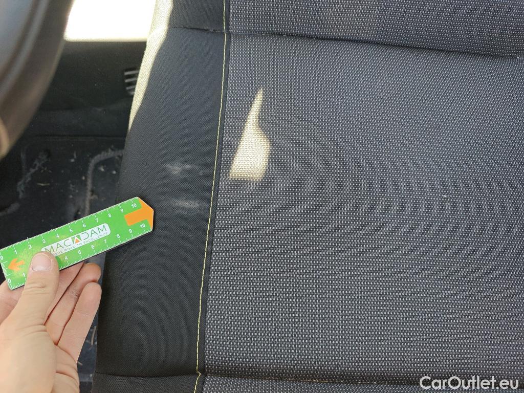  Citroen  C3 CITROEN  / 2016 / 5P / berlina con portón BlueHDi 73KW (100CV) S&S FEEL #74