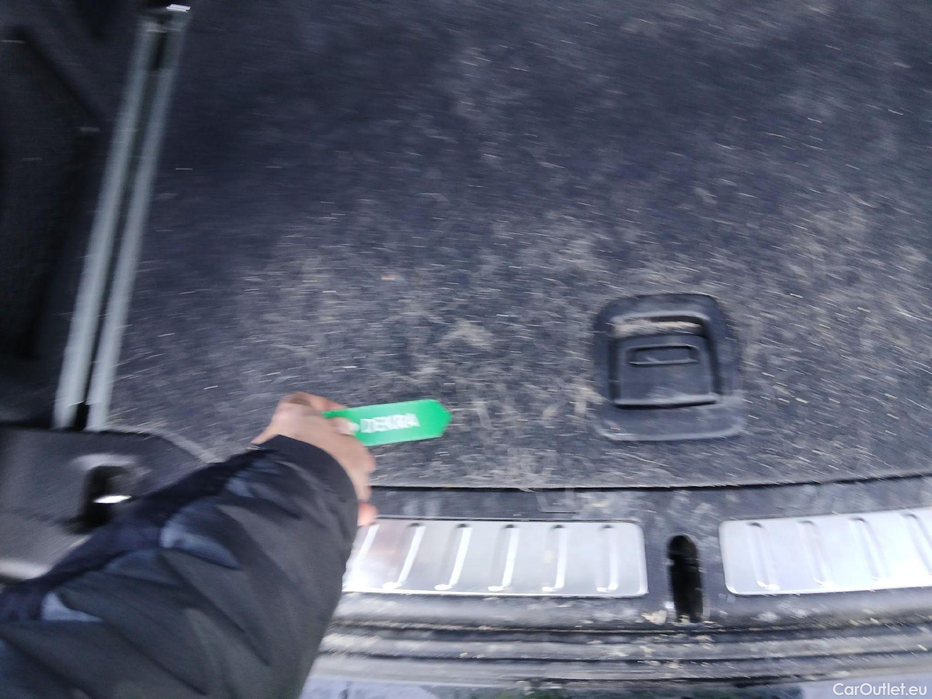  Bmw  X3 BMW  / 2017 / 5P / todoterreno xDrive20d (AC2) #33