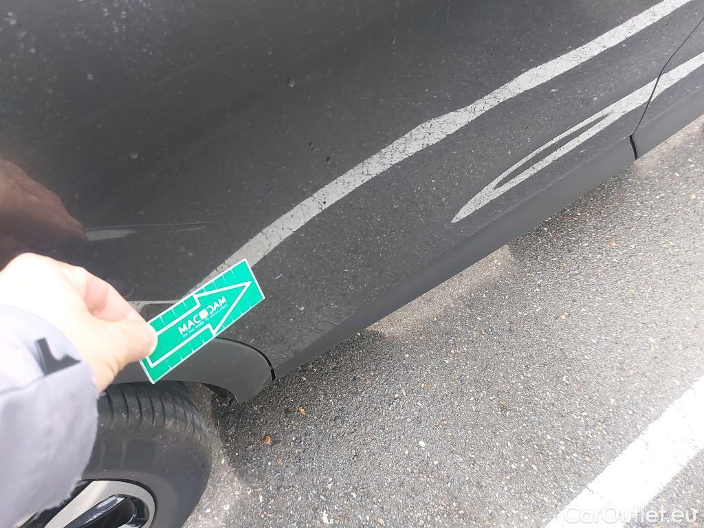  DS  DS7 DS DS 7 Crossback / 2017 / 5P / todoterreno BlueHDi DE 96kW (130CV) Auto. CHIC (AC) #38