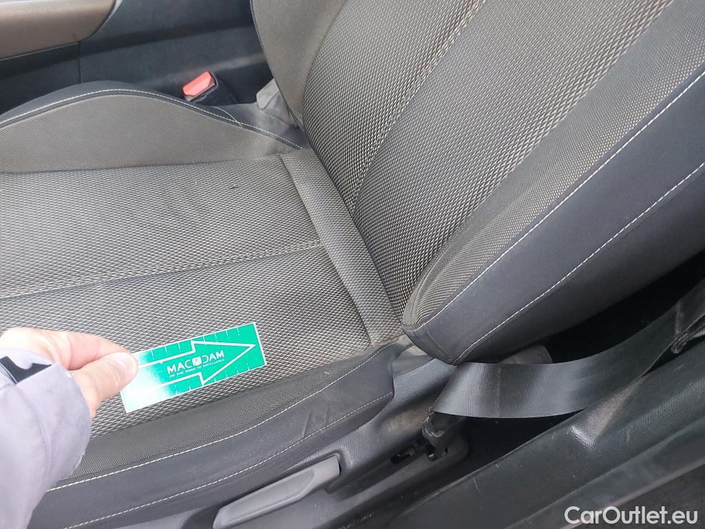  DS  DS7 DS DS 7 Crossback / 2017 / 5P / todoterreno BlueHDi DE 96kW (130CV) Auto. CHIC (AC) #40