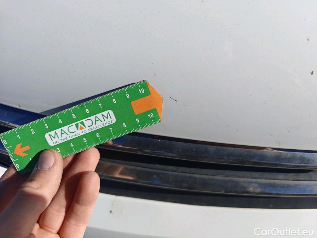  Citroen  C3 CITROEN  / 2016 / 5P / berlina con portón BlueHDi 73KW (100CV) S&S FEEL #71