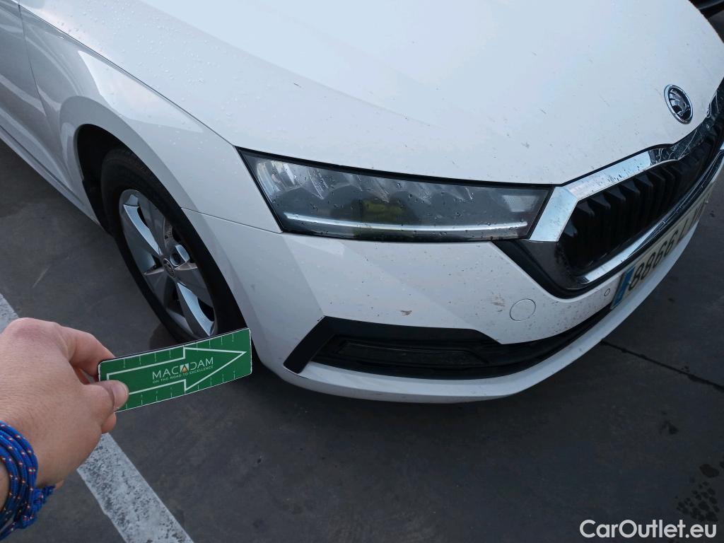  Skoda  Octavia SKODA  / 2020 / 5P / berlina con portón 2.0 TDI 110kW (150CV) Manual Ambition #4
