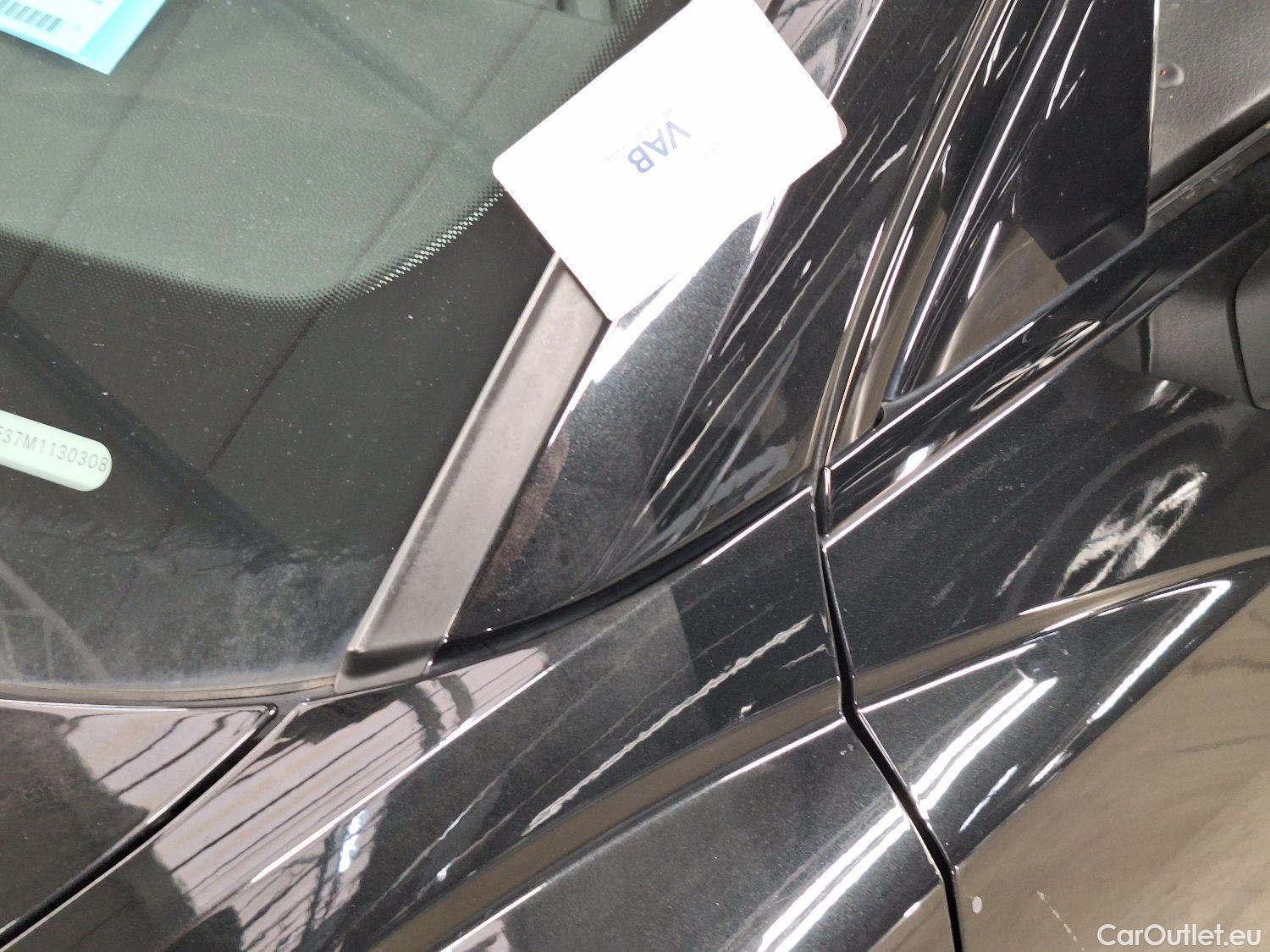  Audi  Q3 Audi,  SB '19, Audi  Sportback 35 TDI S tronic Quattro 5d #26