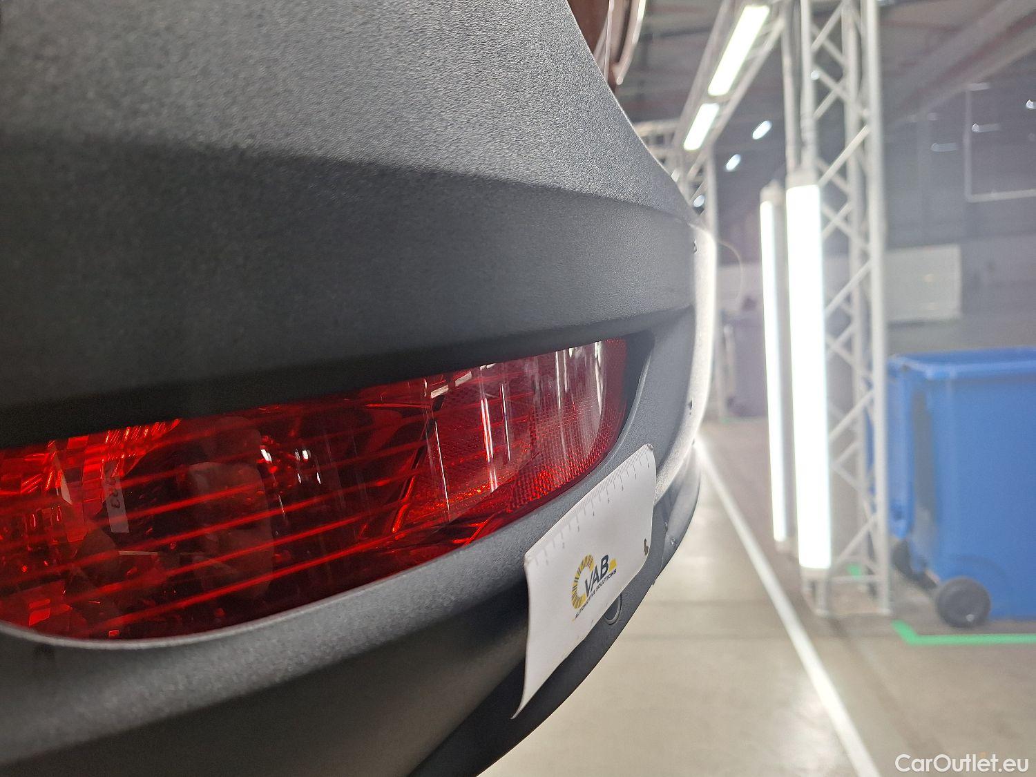  Peugeot  5008 Peugeot,  FL'20, Peugeot  1.2 PureTech 96kW S&S EAT8 Roadtrip  #4