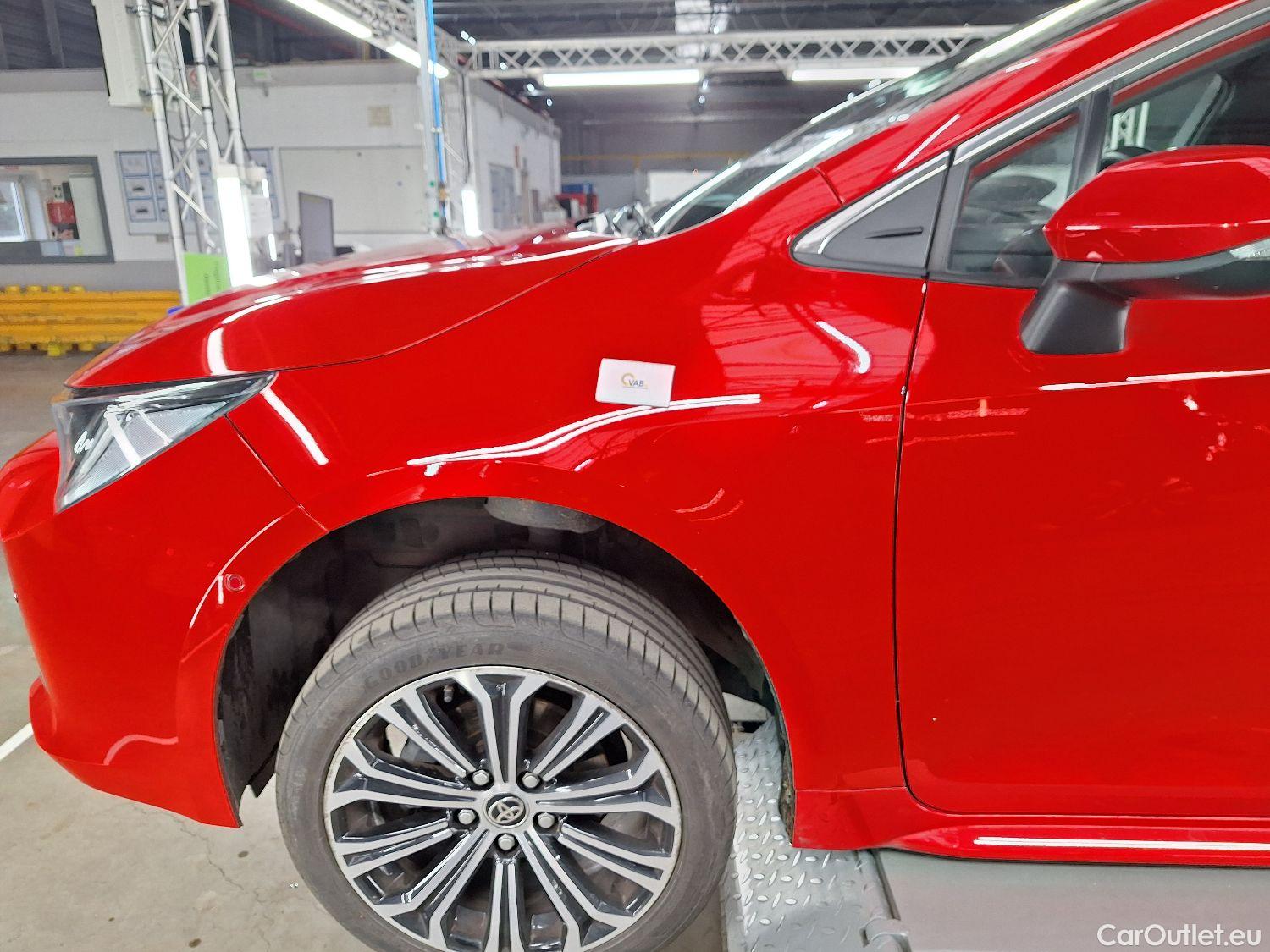  Toyota  Corolla Toyota,  TS '19, Toyota  Touring Sports 1.8 Hybrid Premium e #17