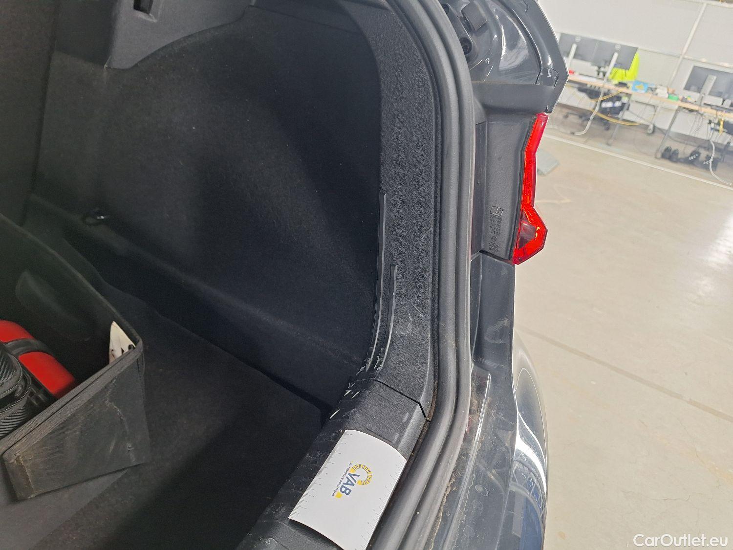  Audi  A1 Sportback Audi, A1 SB '18, Audi  1.0 25 TFSI 70kW Advanced 5d #72