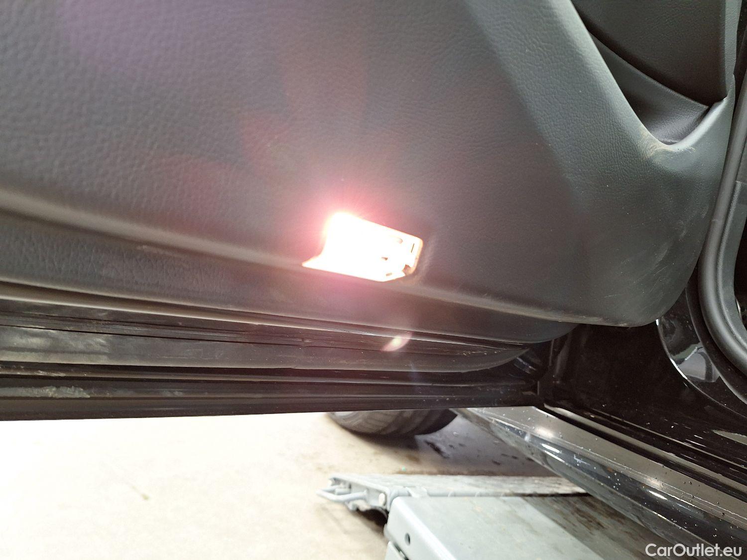  Mercedes  E-Klasse Mercedes, E-Clas Br FL'20 PHEV, Mercedes-Benz  Break E 300 de AMG Line 5d #33