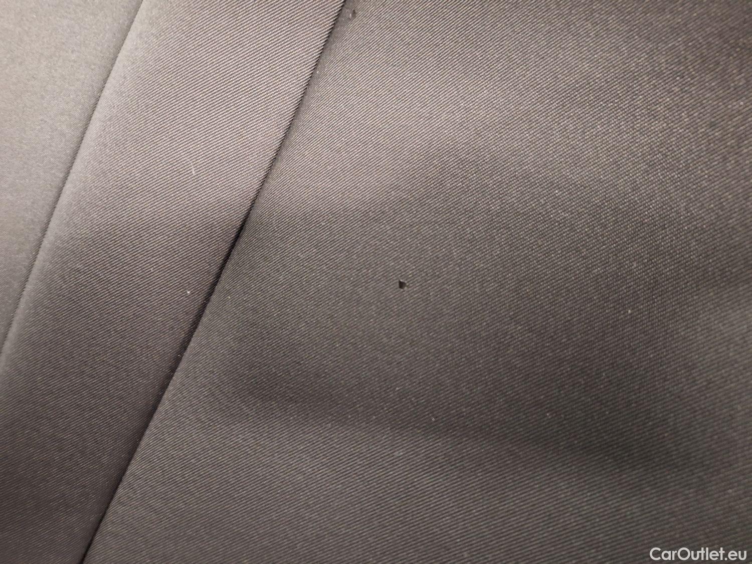  Audi  A1 Sportback Audi, A1 SB '18, Audi  1.0 25 TFSI 70kW Advanced 5d #39