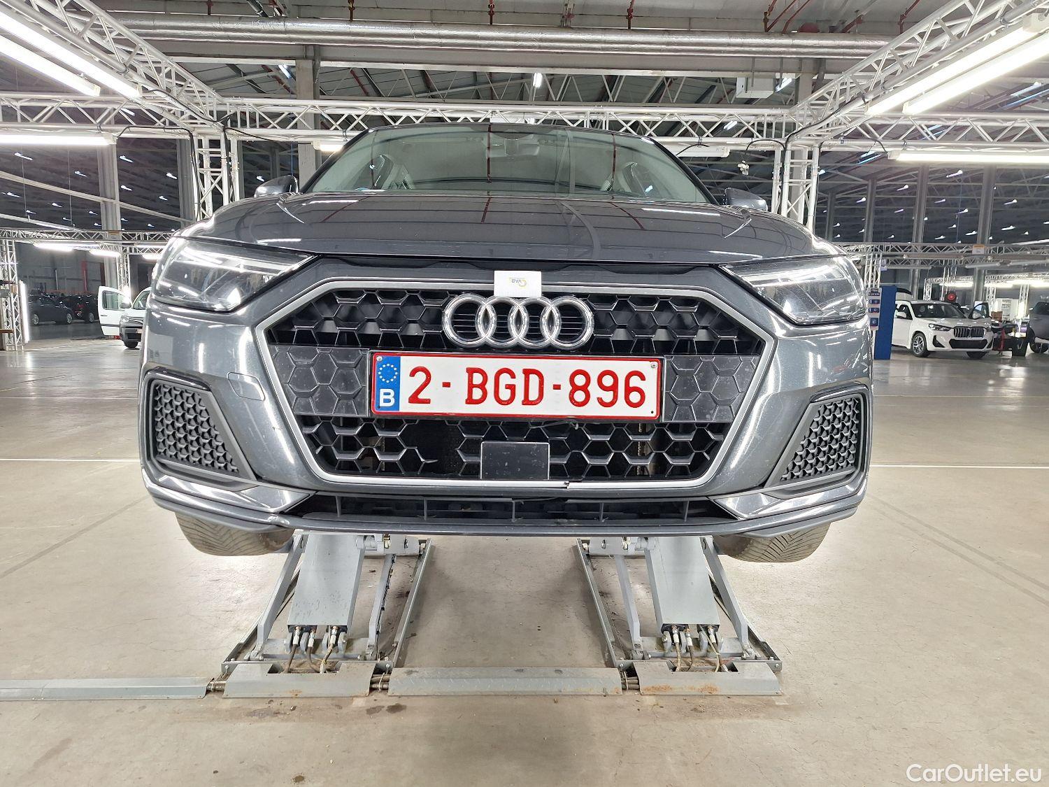  Audi  A1 Sportback Audi, A1 SB '18, Audi  1.0 25 TFSI 70kW Advanced 5d #50