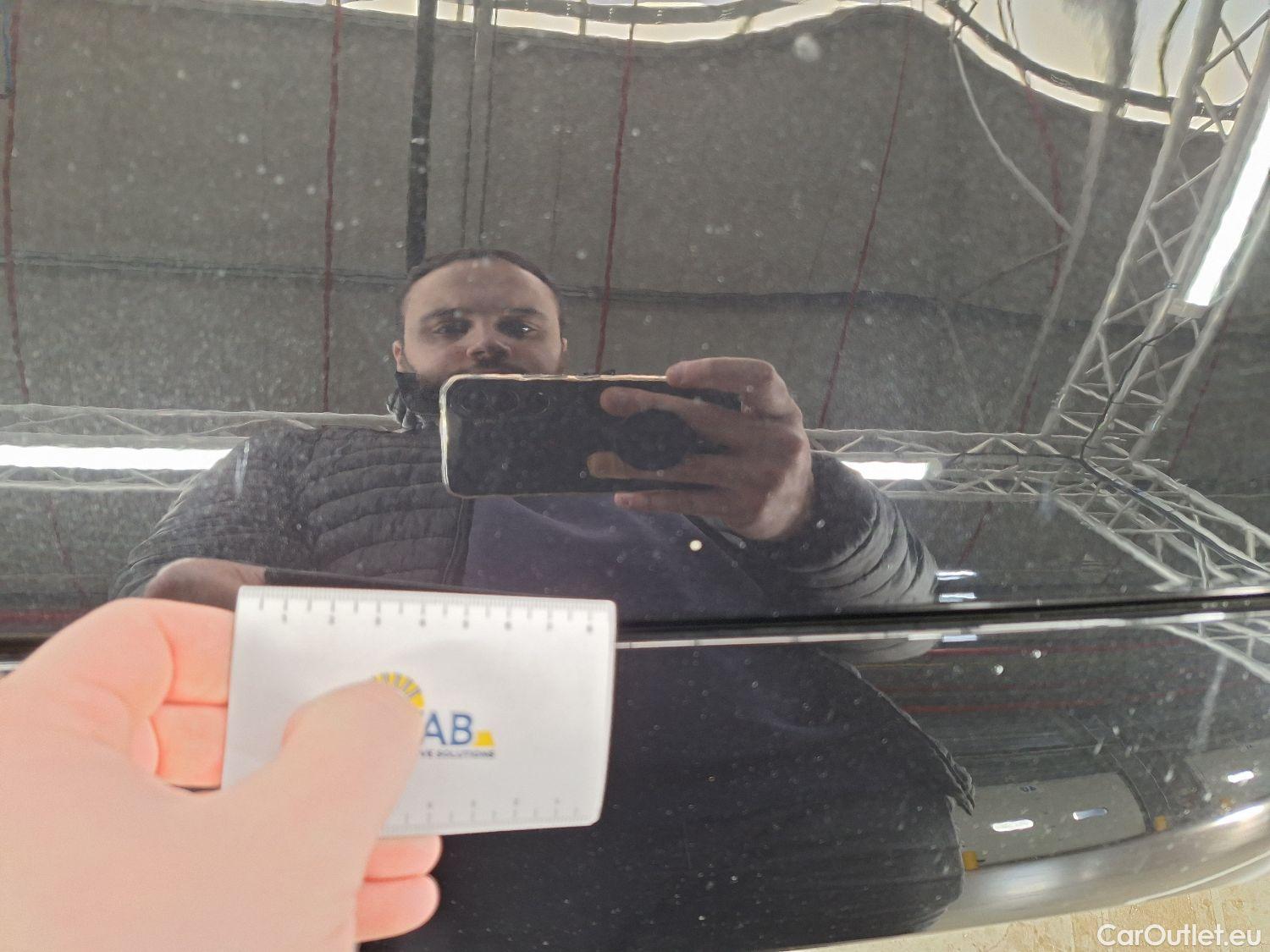  Mercedes  E-Klasse Mercedes, E-Clas Br FL'20 PHEV, Mercedes-Benz  Break E 300 de AMG Line 5d #53