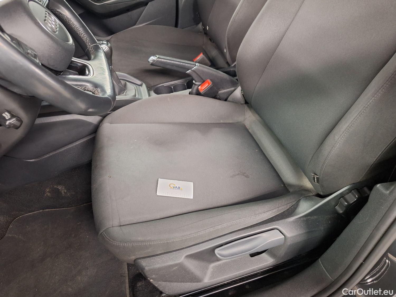  Audi  A1 Sportback Audi, A1 SB '18, Audi  1.0 25 TFSI 70kW Advanced 5d #33