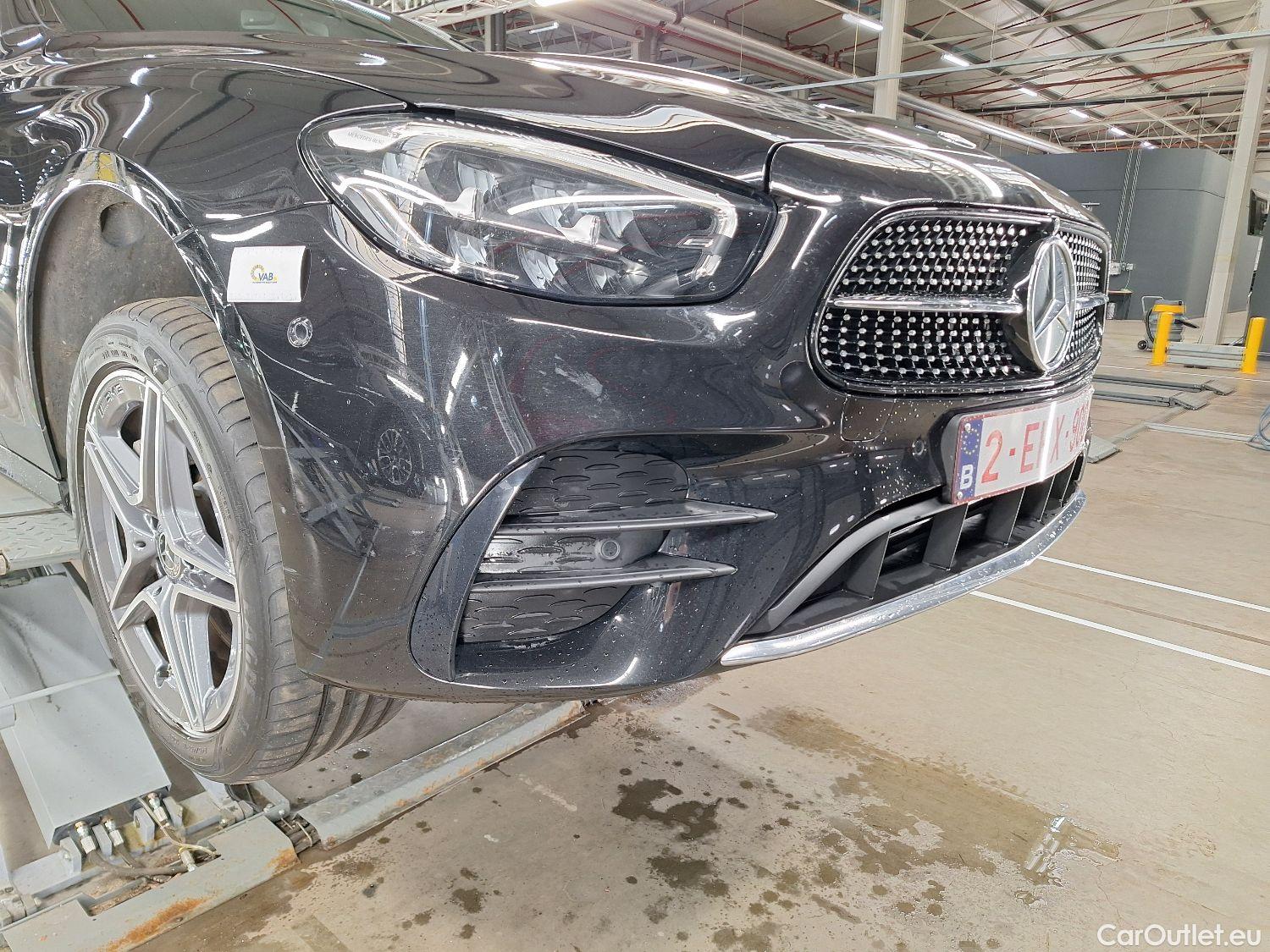  Mercedes  E-Klasse Mercedes, E-Clas Br FL'20 PHEV, Mercedes-Benz  Break E 300 de AMG Line 5d #7