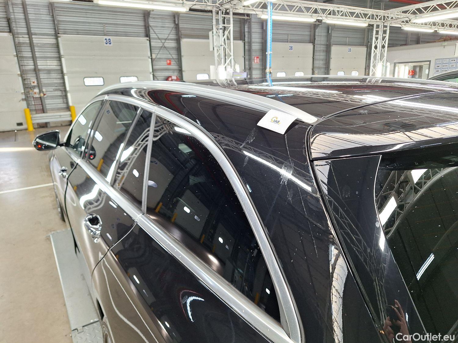  Mercedes  E-Klasse Mercedes, E-Clas Br FL'20 PHEV, Mercedes-Benz  Break E 300 de AMG Line 5d #39