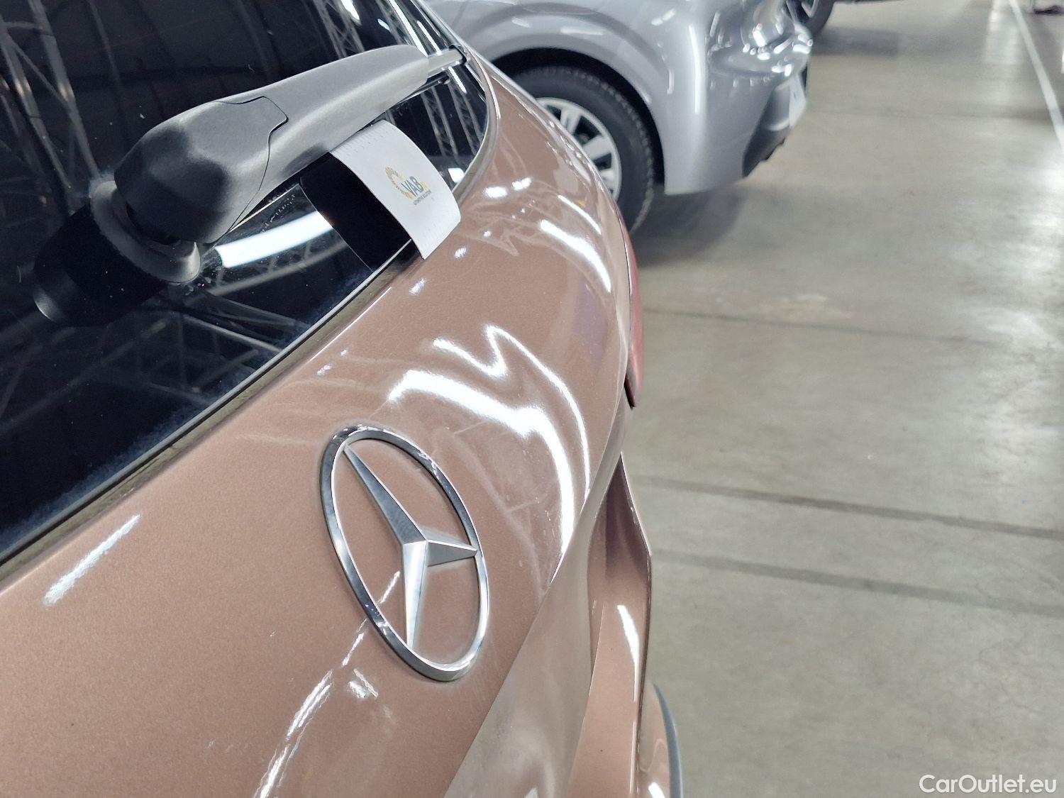  Mercedes  GLA Mercedes,  '20, Mercedes-Benz   180 Business Solution 5d #49