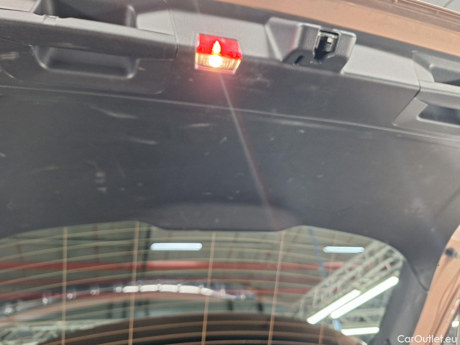  Mercedes  GLA Mercedes,  '20, Mercedes-Benz   180 Business Solution 5d #81