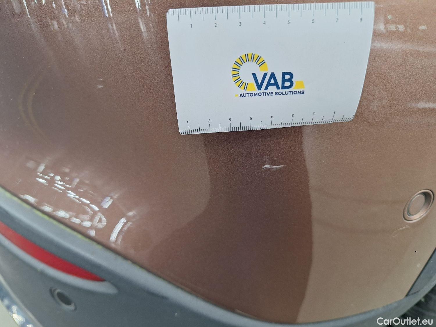  Mercedes  GLA Mercedes,  '20, Mercedes-Benz   180 Business Solution 5d #28