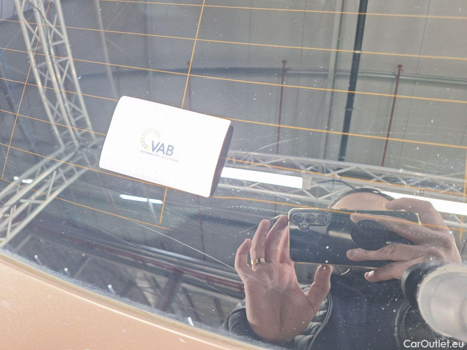  Mercedes  GLA Mercedes,  '20, Mercedes-Benz   180 Business Solution 5d #79