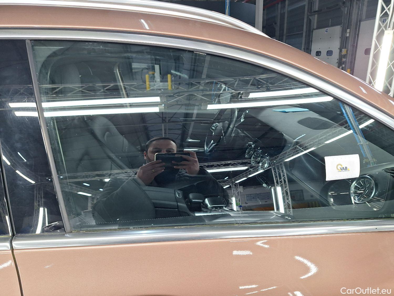  Mercedes  GLA Mercedes,  '20, Mercedes-Benz   180 Business Solution 5d #44