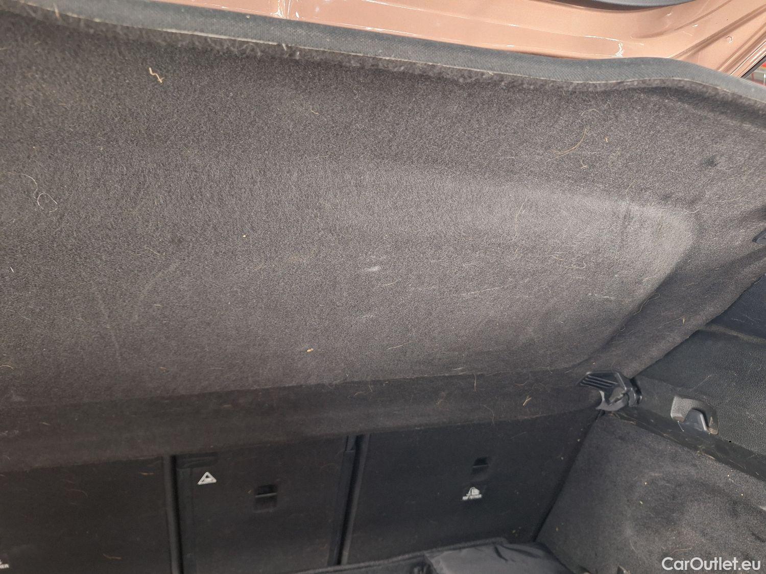  Mercedes  GLA Mercedes,  '20, Mercedes-Benz   180 Business Solution 5d #73