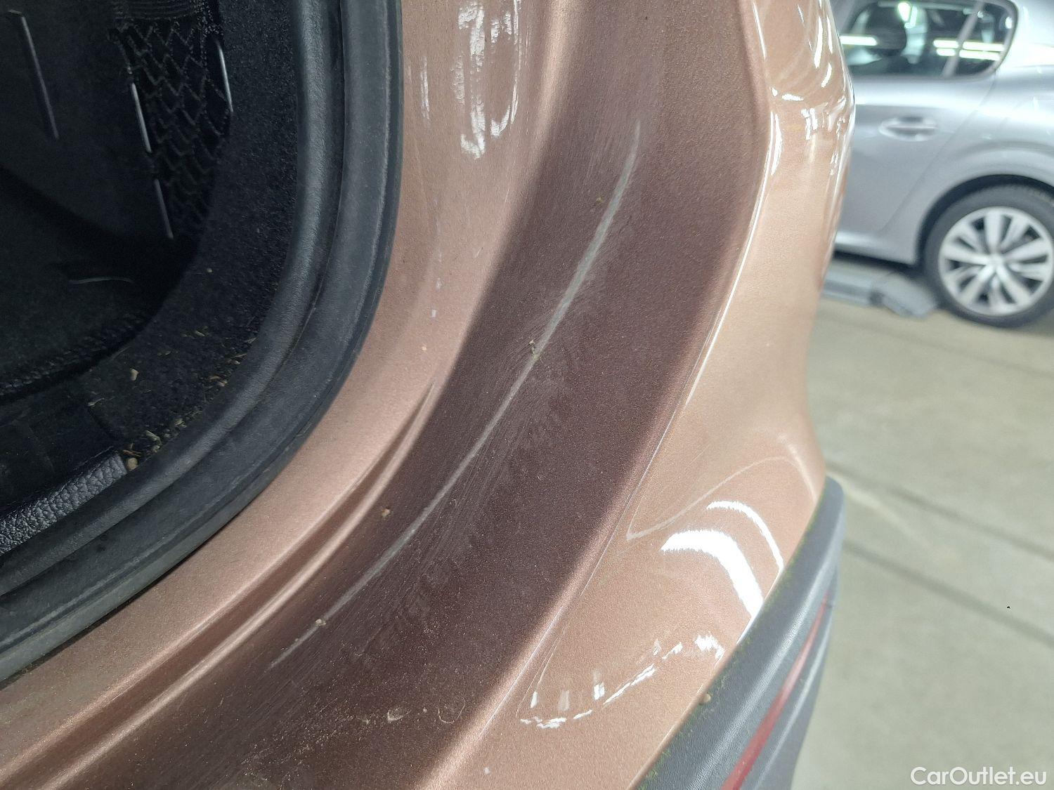  Mercedes  GLA Mercedes,  '20, Mercedes-Benz   180 Business Solution 5d #30