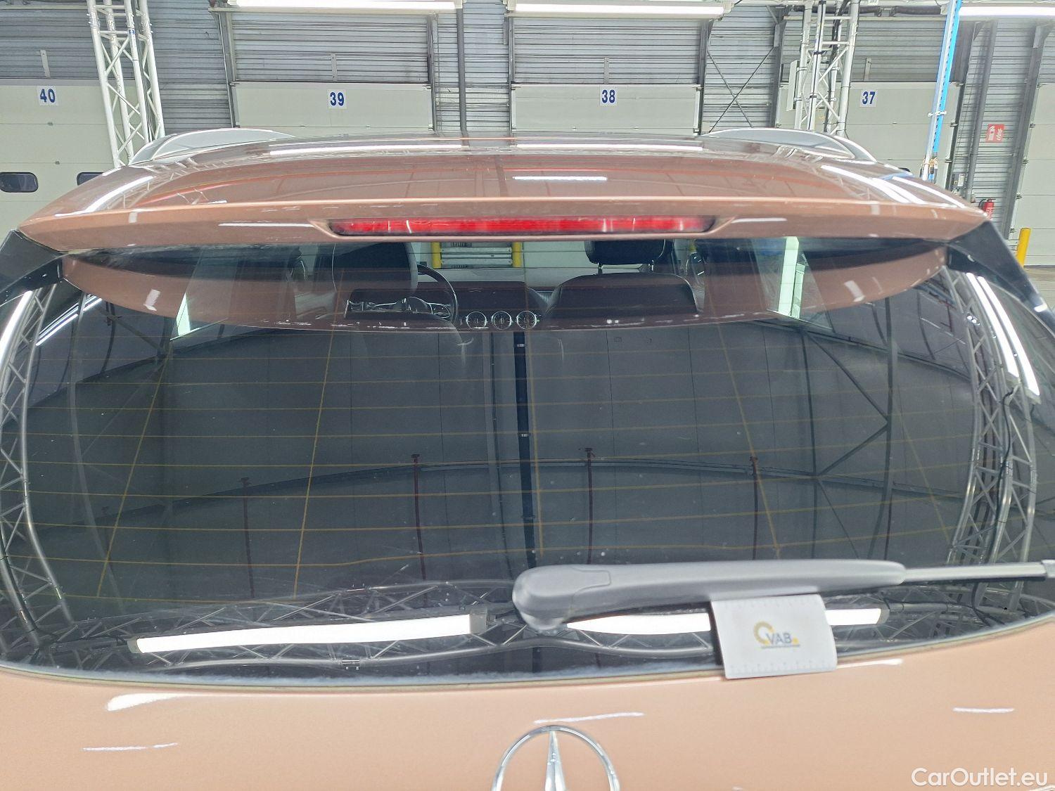  Mercedes  GLA Mercedes,  '20, Mercedes-Benz   180 Business Solution 5d #77