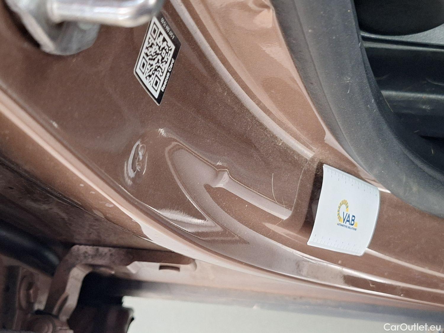  Mercedes  GLA Mercedes,  '20, Mercedes-Benz   180 Business Solution 5d #39