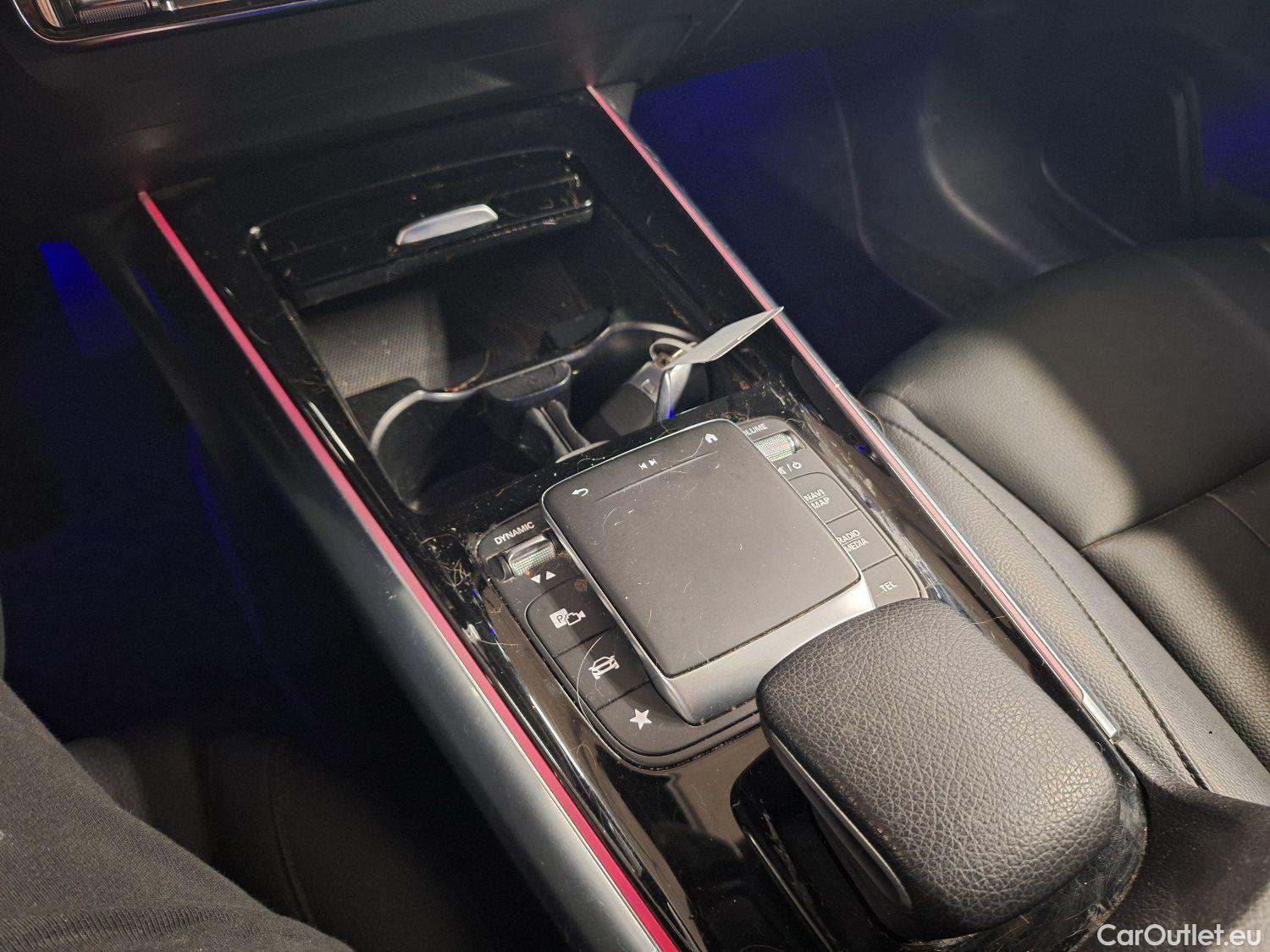  Mercedes  GLA Mercedes,  '20, Mercedes-Benz   180 Business Solution 5d #69