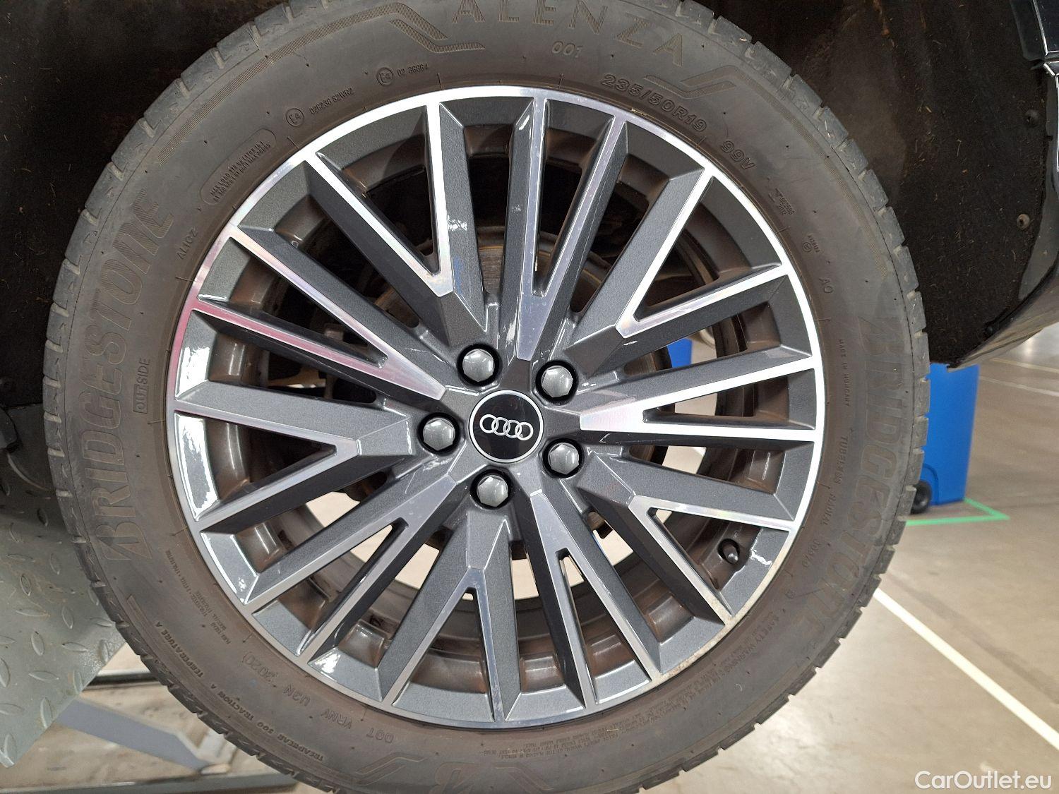  Audi  Q3 Audi,  SB '19, Audi  Sportback 35 TDI S tronic S Line Business  #7