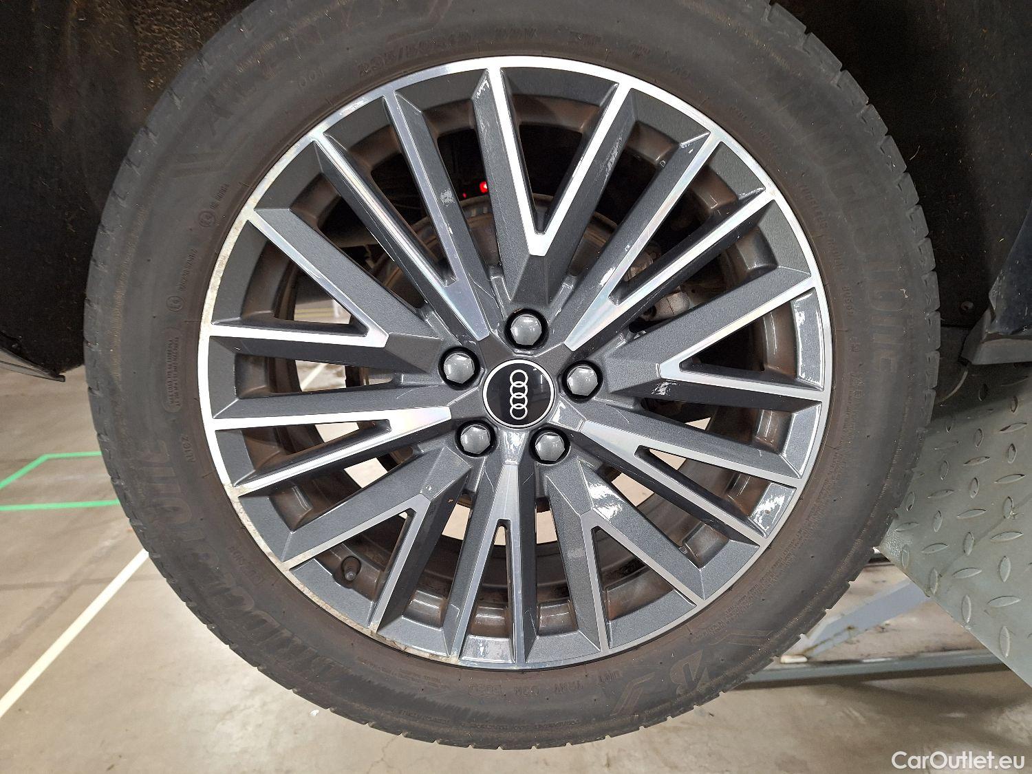  Audi  Q3 Audi,  SB '19, Audi  Sportback 35 TDI S tronic S Line Business  #5