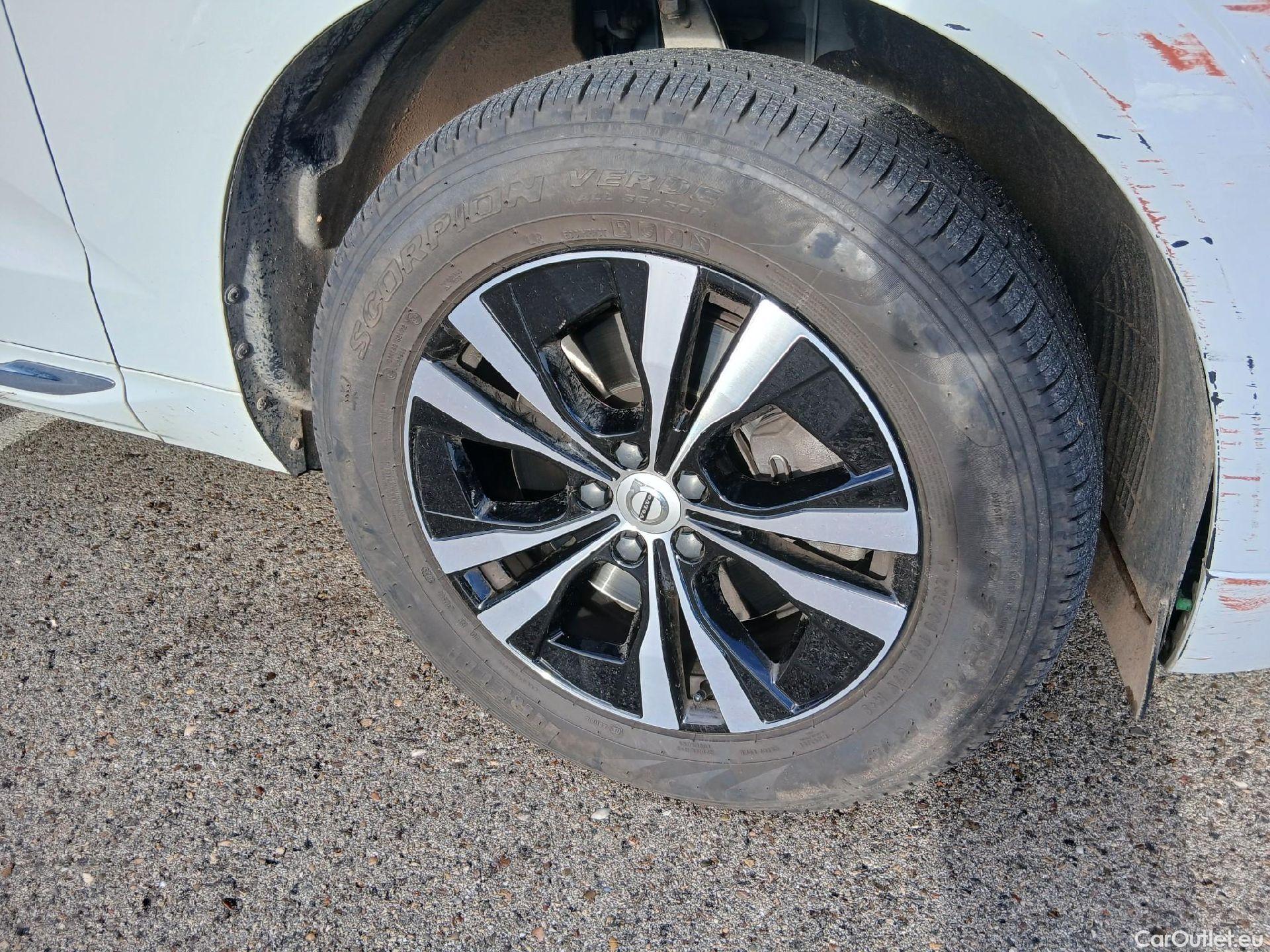  Volvo  XC60 VOLVO  / 2017 / 5P / todoterreno 2.0 T6 AWD Recharge Inscription Exp Auto #37