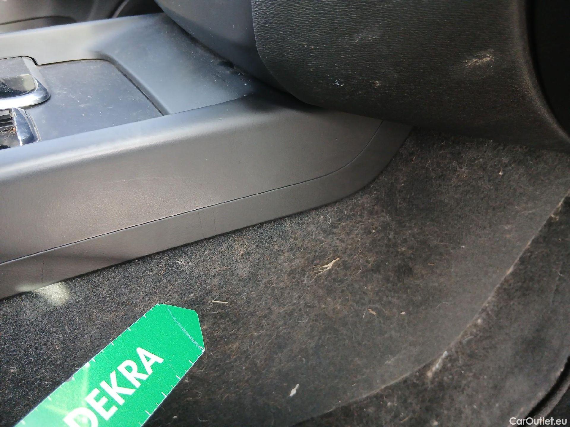  Volvo  XC60 VOLVO  / 2017 / 5P / todoterreno 2.0 T6 AWD Recharge Inscription Exp Auto #52