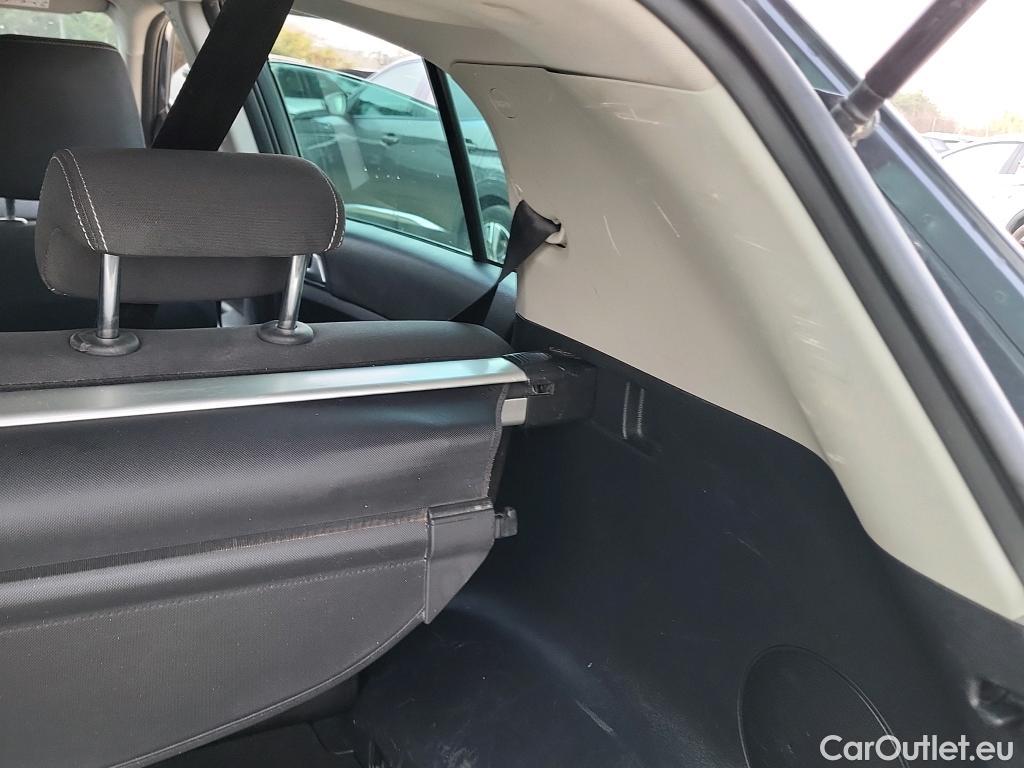  KIA  Sportage KIA  1.6MHEV Drive 100kW(136CV) 4x2(Crist Tintados) #21