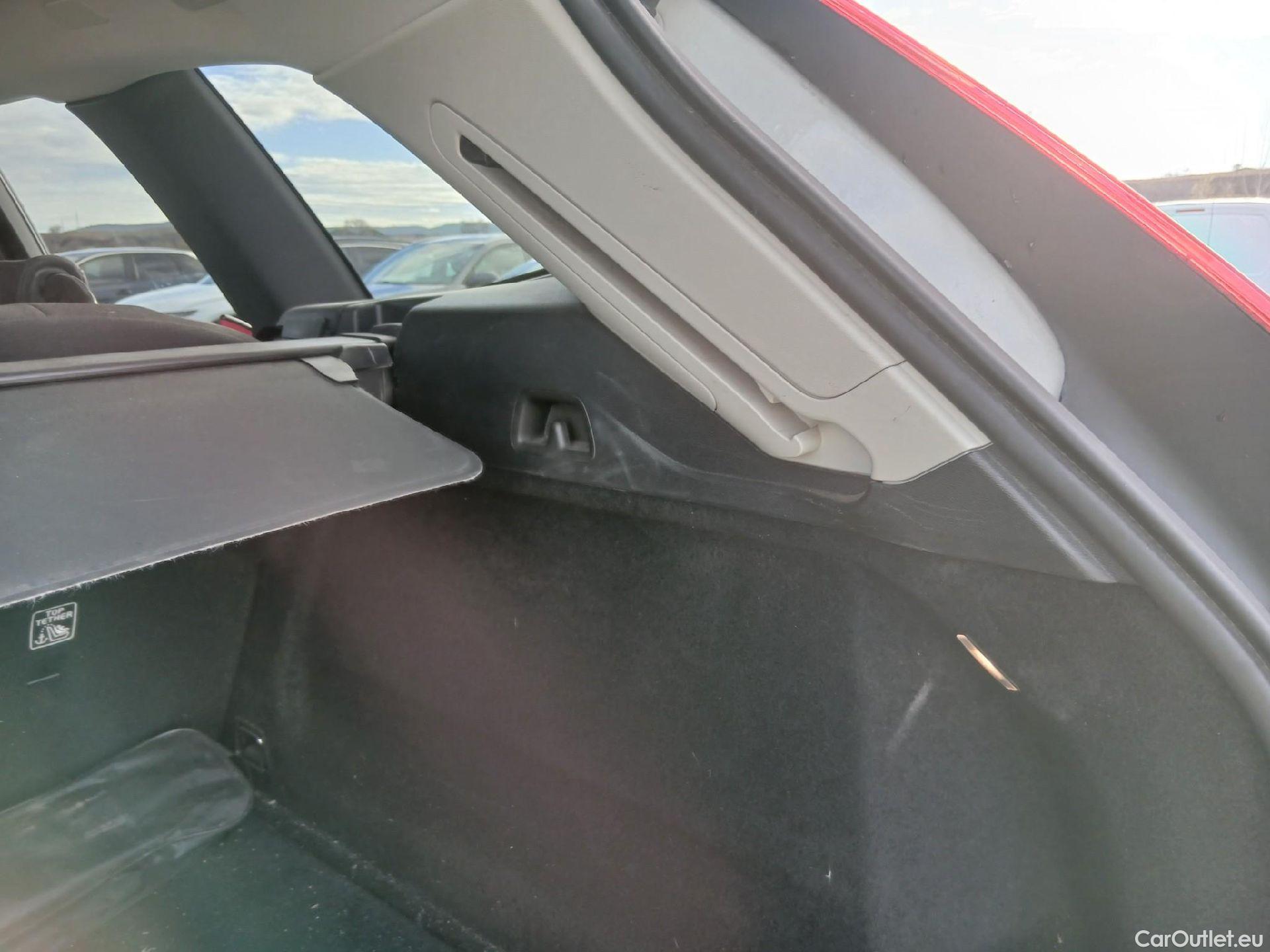  Volvo  XC60 VOLVO  / 2017 / 5P / todoterreno 2.0 T6 AWD Recharge Inscription Exp Auto #21