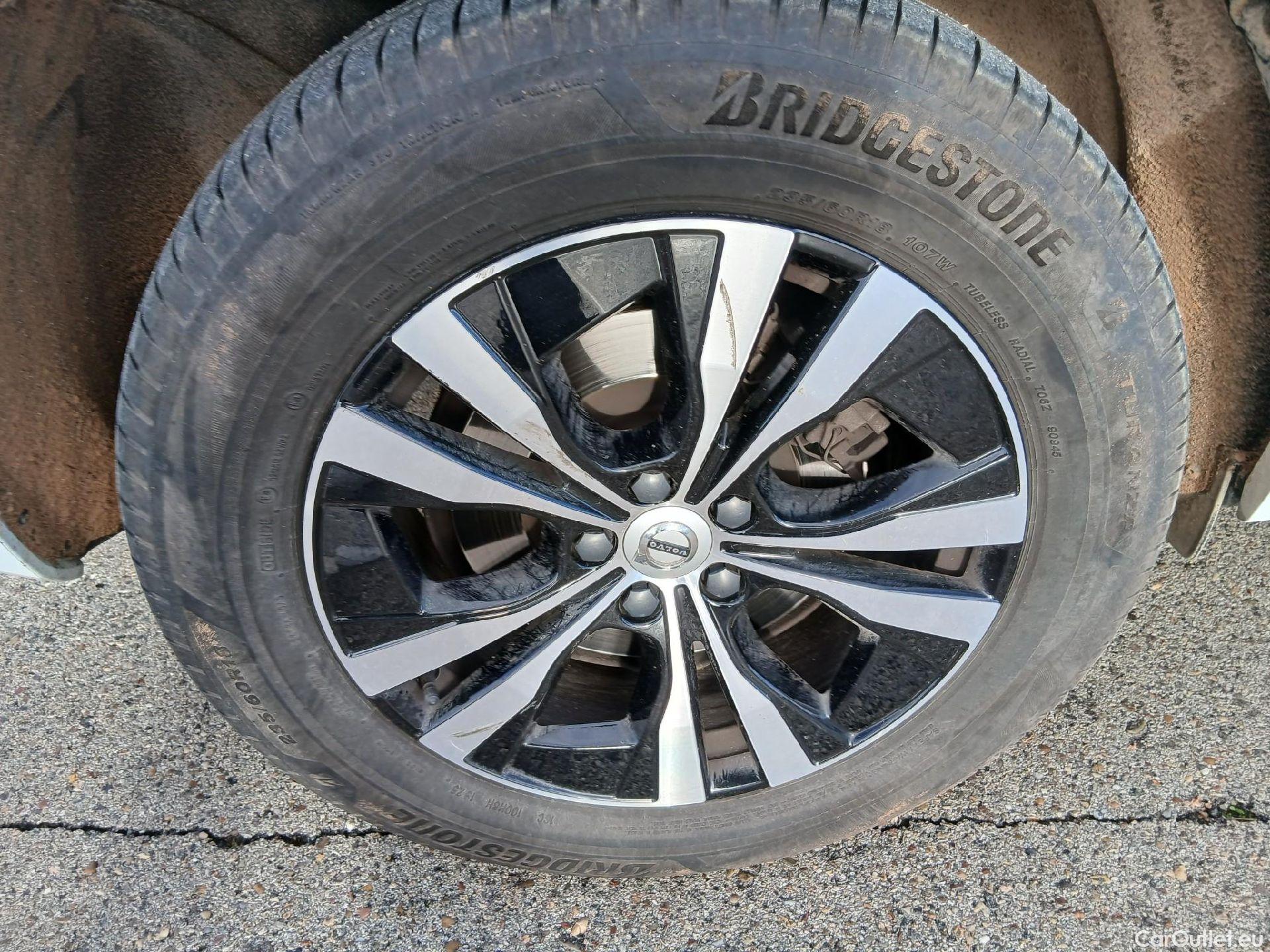  Volvo  XC60 VOLVO  / 2017 / 5P / todoterreno 2.0 T6 AWD Recharge Inscription Exp Auto #34