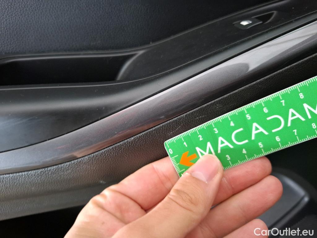  Opel   Grandland X Grandland X Elegance Business 1.5 130CV BVA8 E6d #13